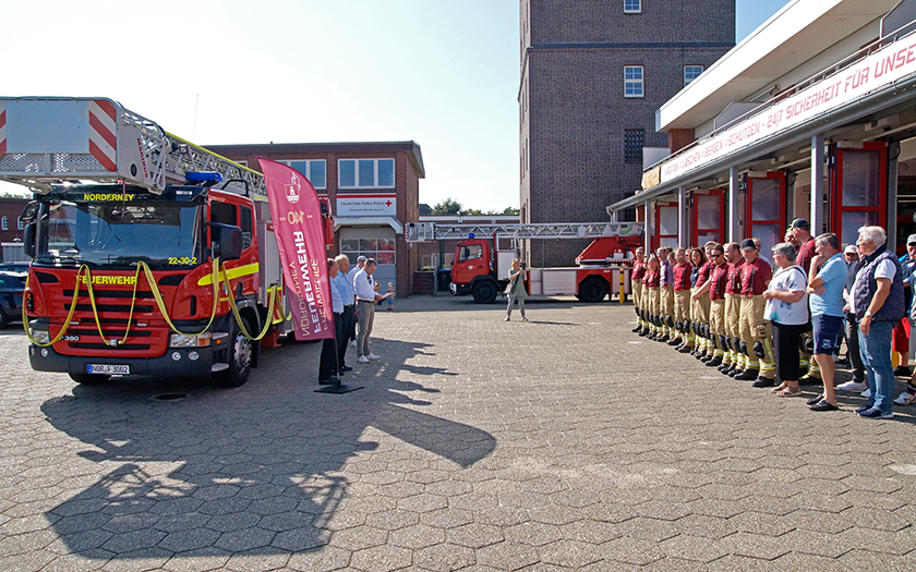 Ersatz-Drehleiter in Dienst gestellt