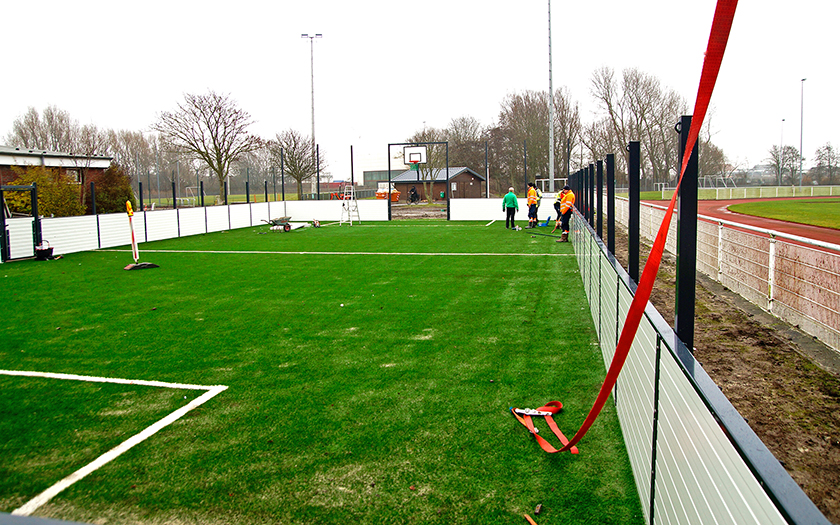 Multicourt wird aufgebaut