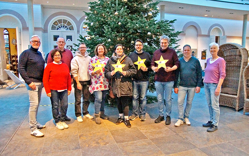 Spenden unterm Weihnachtsbaum